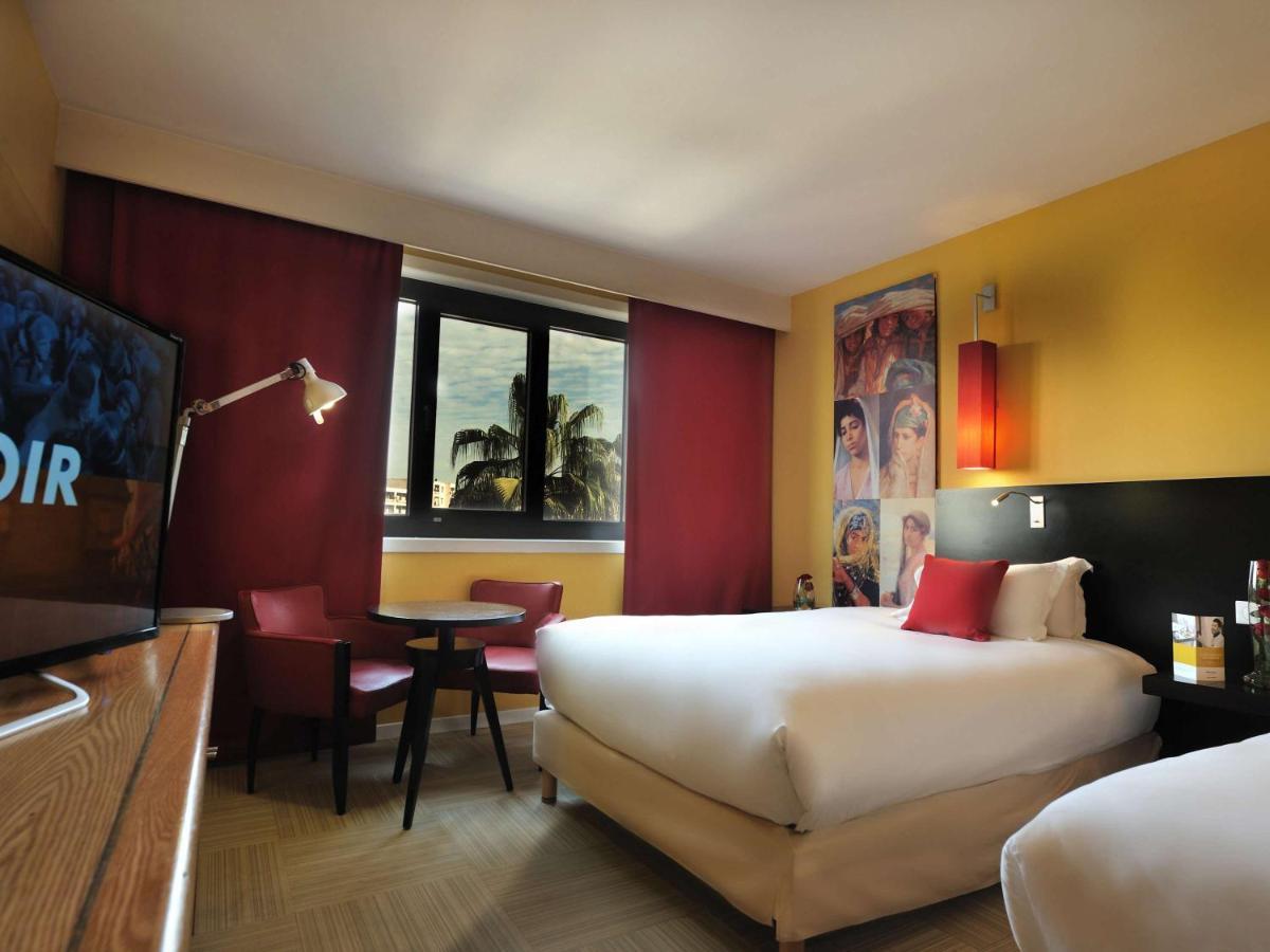 Hotel Mercure Alger Aéroport Dar el Beïda Exterior foto A room at the Adagio Paris Porte de Versailles